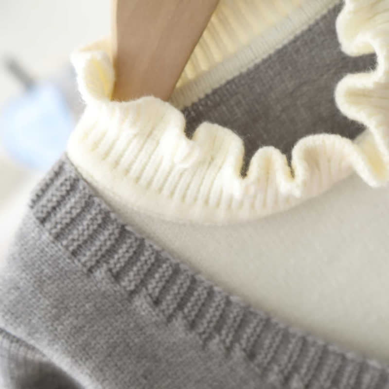 Toddler Girl Bow Patch Knit Top and Denim Pants 2-piece Set - image 9
