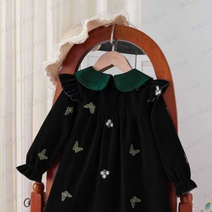 Toddler Girl Floral-patterned Butterfly Velvet Dress - image 3