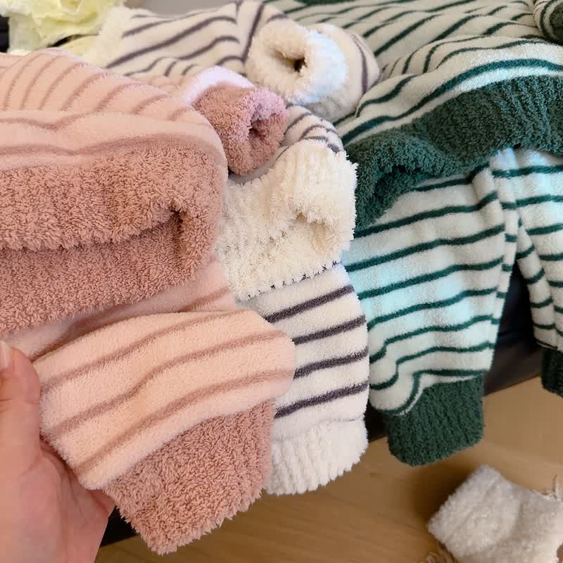 Toddler Striped Plush Pullover 2-piece Loungewear Set - image 11