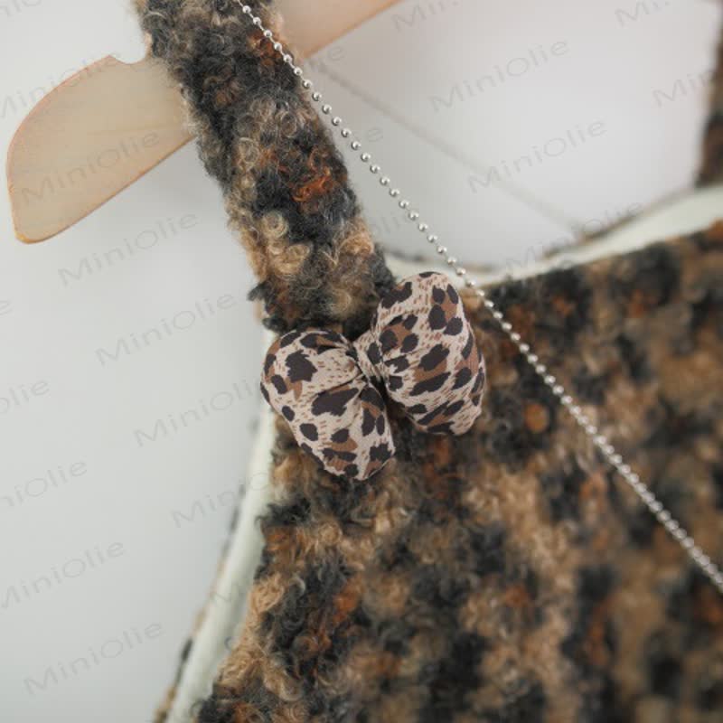 Toddler Kid Girl Fleece Kitty Bow Leopard Print Sleeveless Dress And Beige Long Sleeve Tee Set - image 9