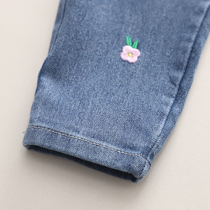 Toddler 2-Piece Lovely Flower Denim Set - image 16