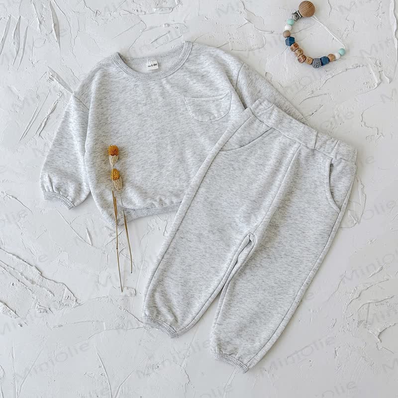 Baby Girl Solid Color 2-piece Sweatshirt Set - image 7