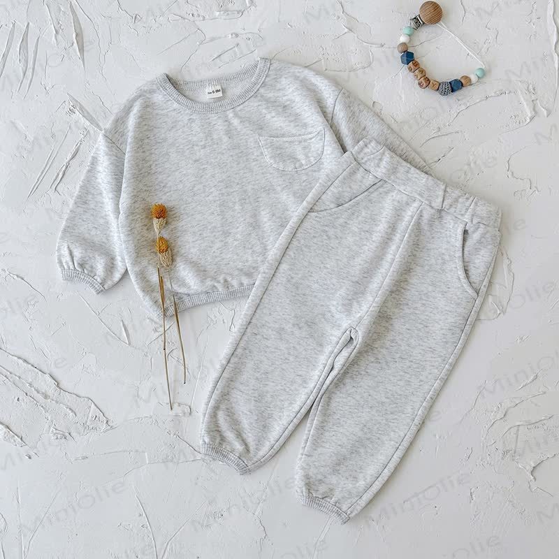 Baby Girl Solid Color 2-piece Sweatshirt Set - image 7