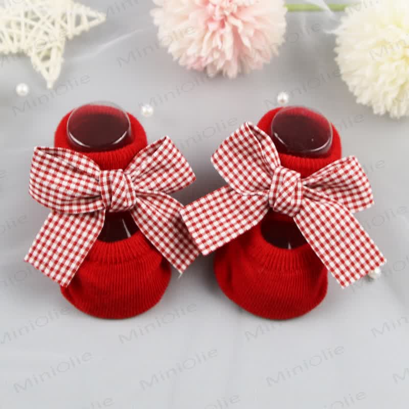 Baby Christmas Bow Pre-walker Socks - Plaid - 0-12M - image 4