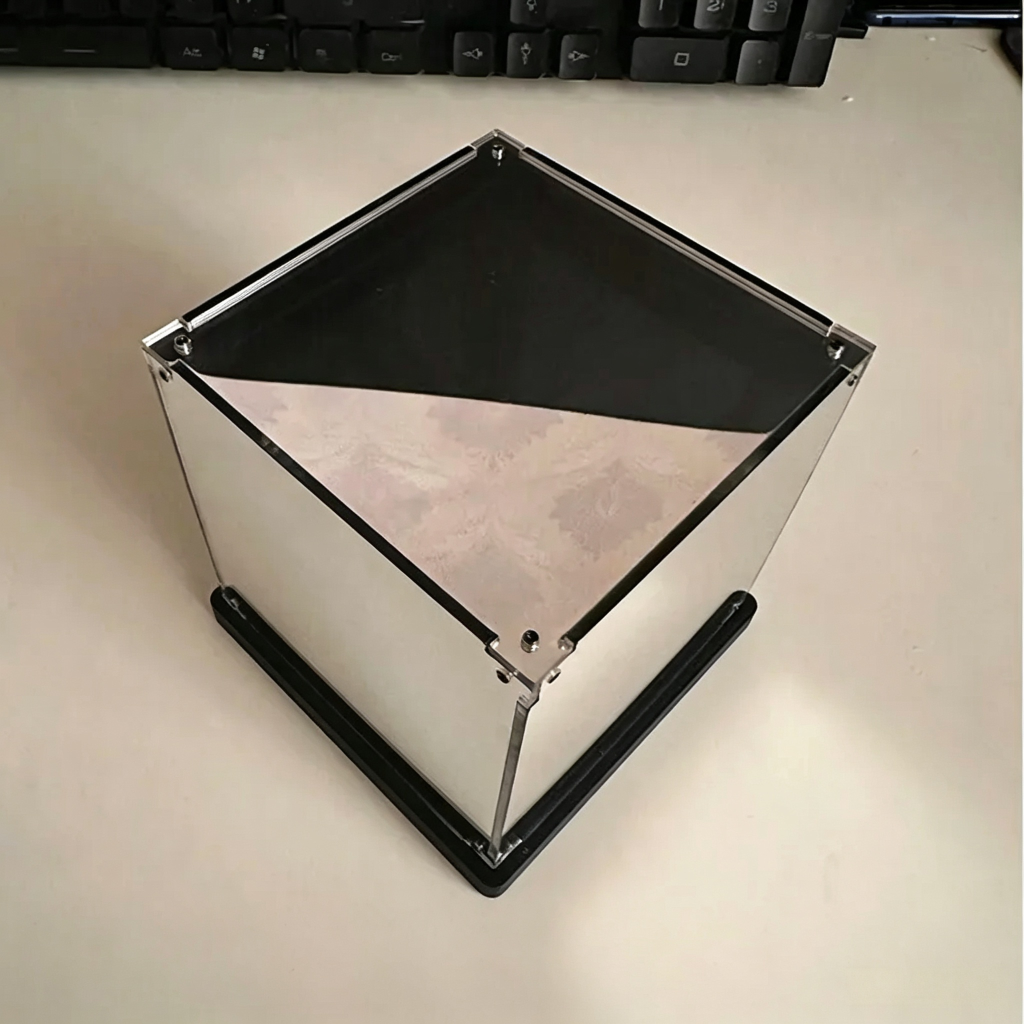 🔲Infinity Mirror Cube LED Table Lamp✨