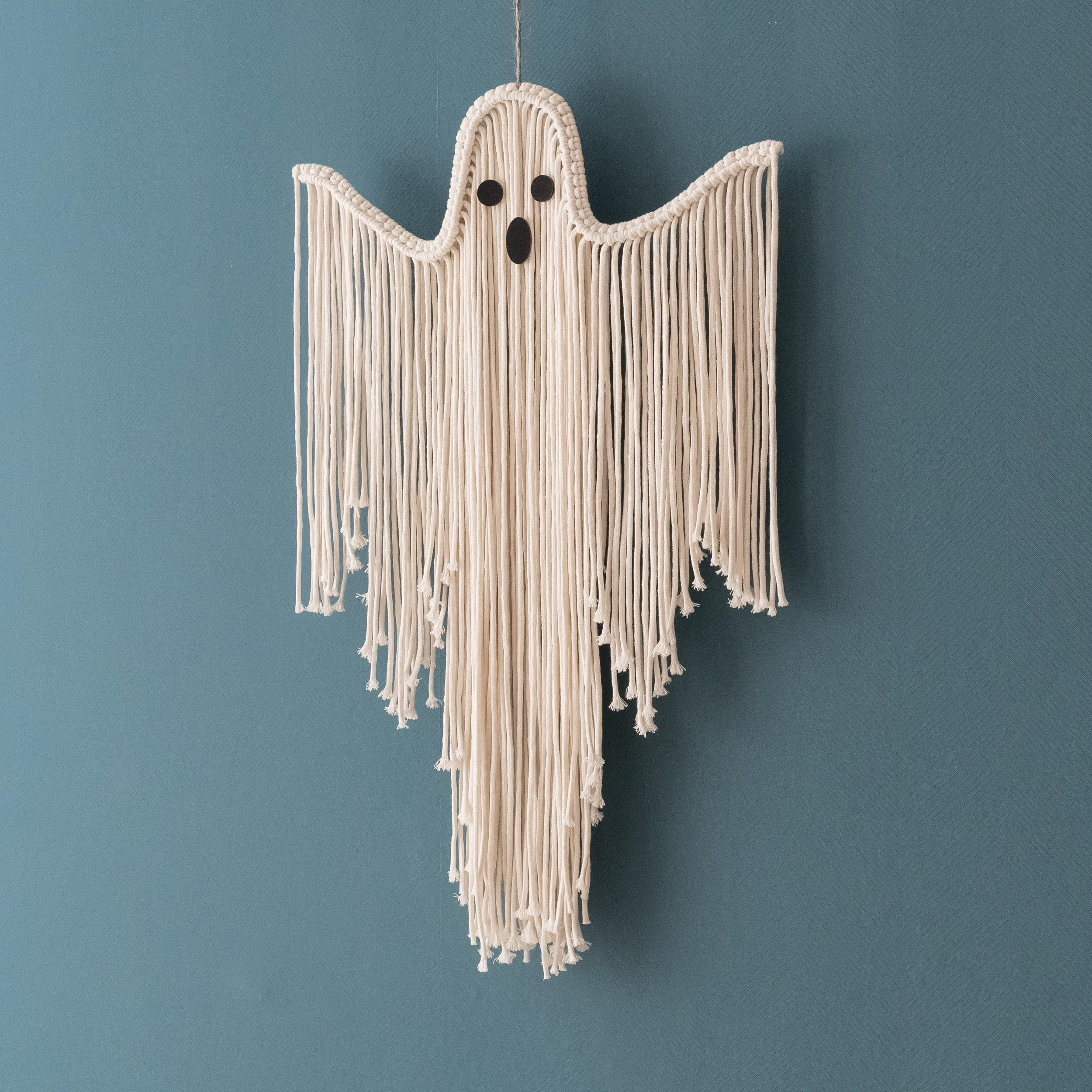 Halloween Macrame Ghost Spooky Wall Hanging for Gothic Decor