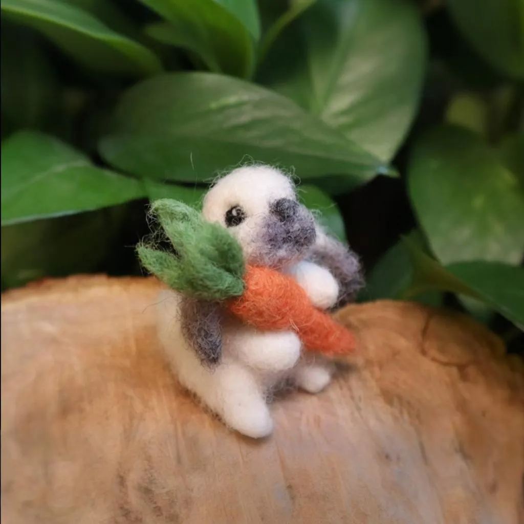 🐰🥕Felted Lop Eared Bunny With Carrot