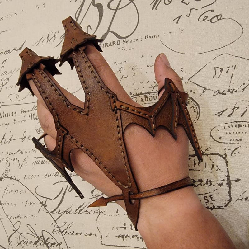 🐉Leather Hand Dragon Bracelet