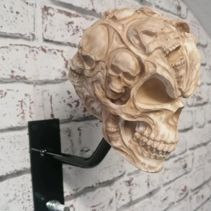 🏴‍☠️Motorcycle Helmet and Jacket Skull Holder