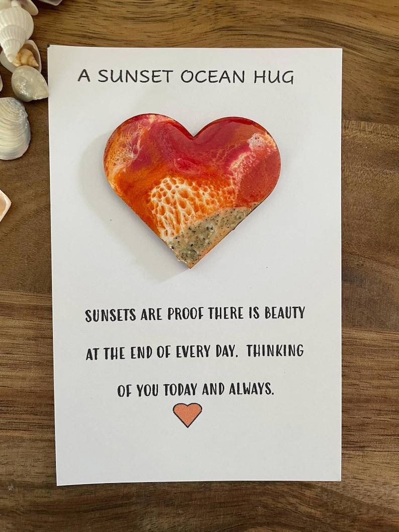 Ocean Pocket Hugs: Carry the Beach’s Warmth in Your Pocket 🐚❤️