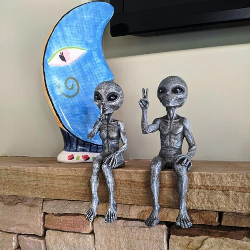 👽Alien Garden Decor