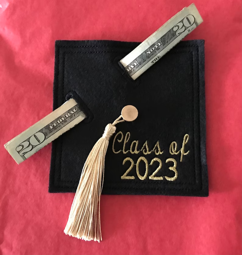 2023 Graduation Money Holder