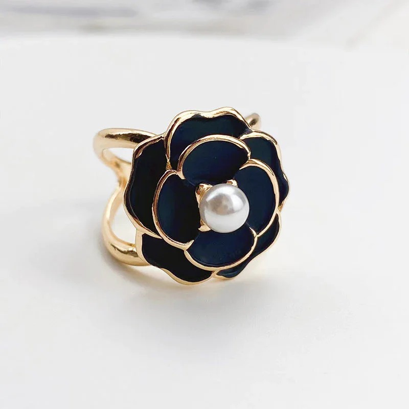 🔥Hot Sale💟 - Camellia Scarf Buckle🌺