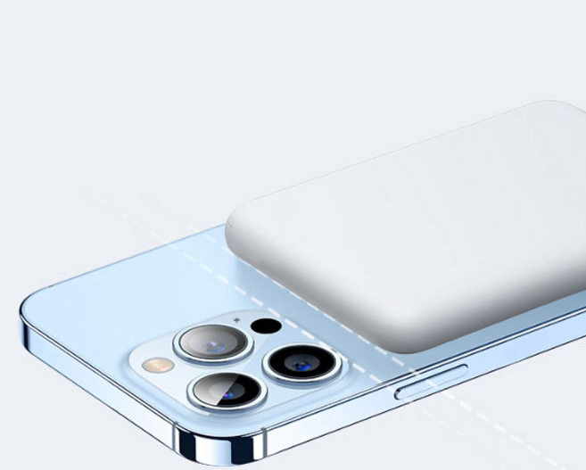 Magnetic Wireless Power Bank