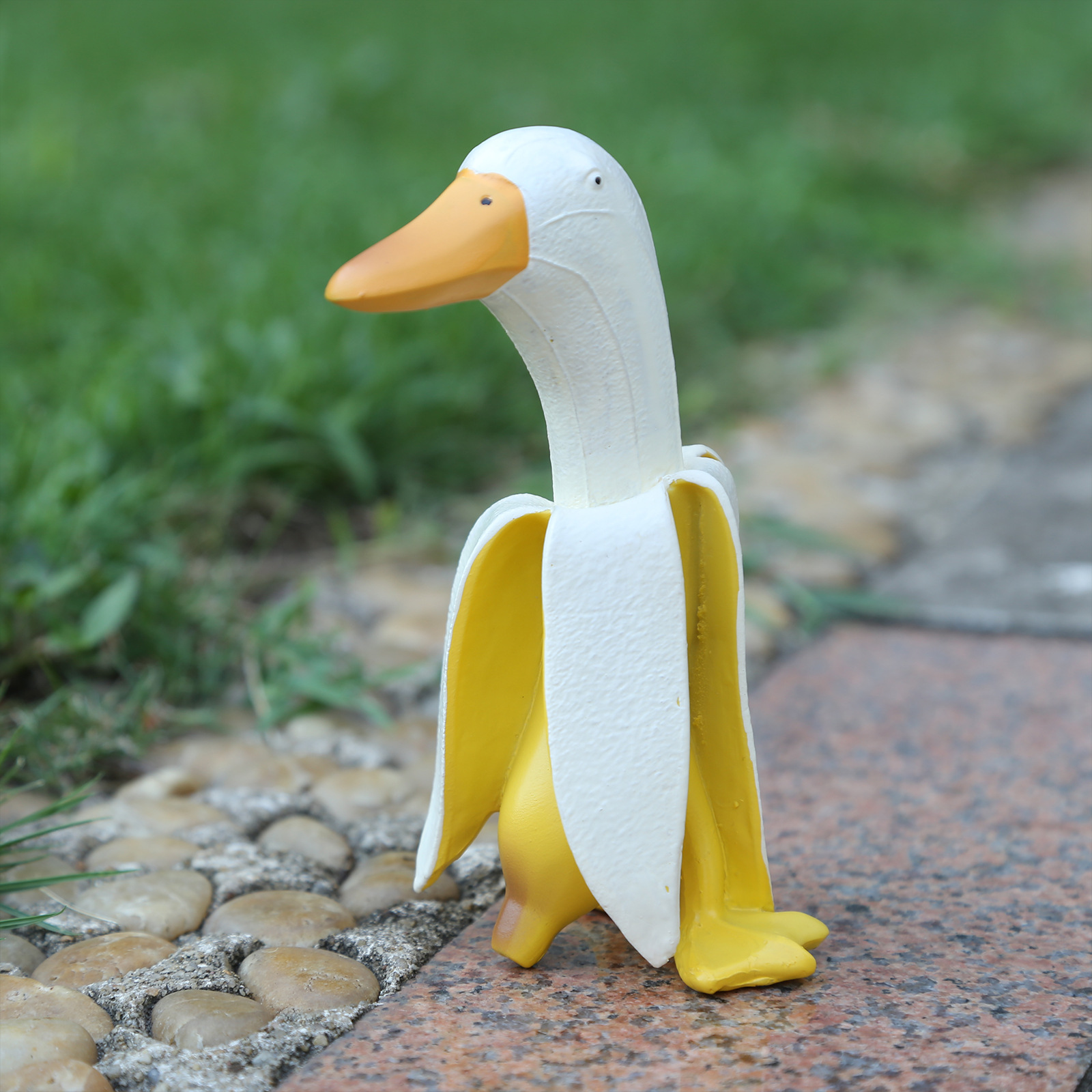 🍌🦆Quack-nana Garden Sculptures
