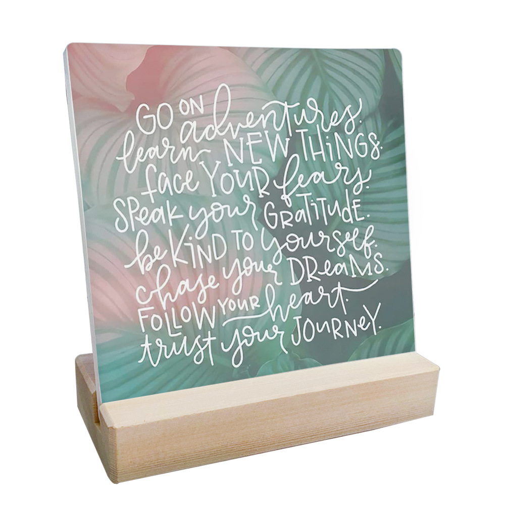 🎁Wooden Decorative Ornaments - The Perfect Gift For Family & Friends