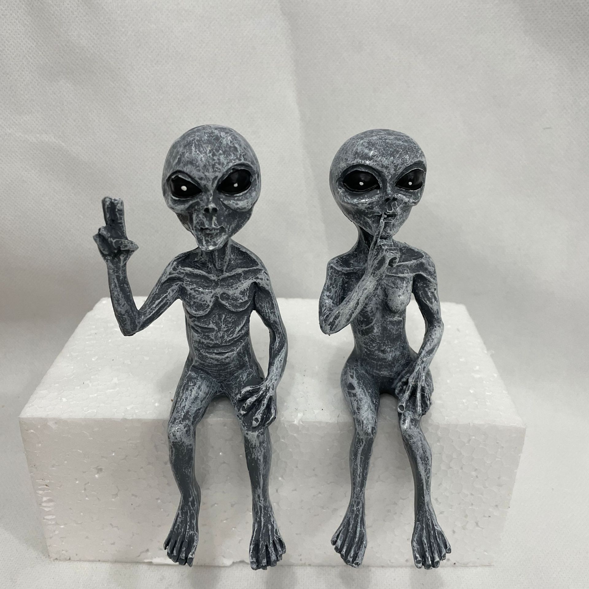 👽Alien Garden Decor