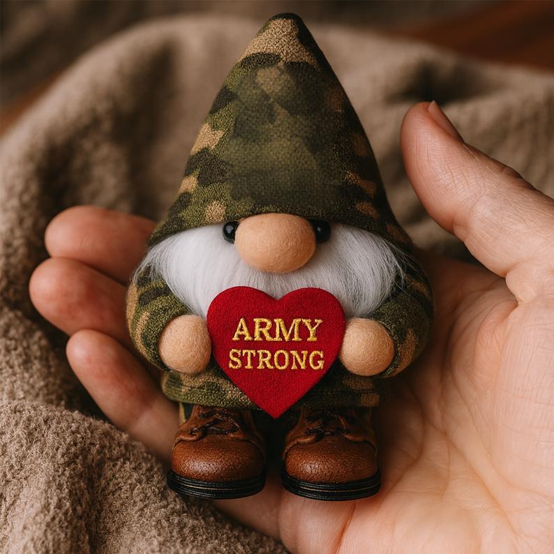 💖🎁Heart of Service – Military Commemorative Gnomes