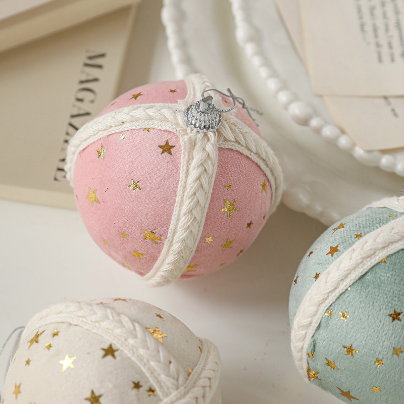 Starry Knit Christmas Baubles 🎄✨