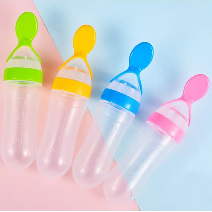 👶Silicone Squeezing Feeding Bottle Spoon🥄