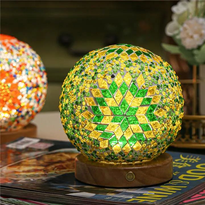 Romantic and Freedom-Bohemia & Baroque Nightlight