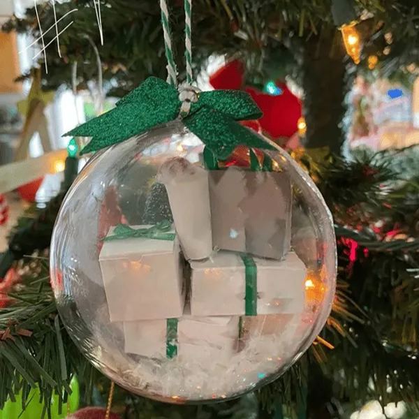 🎁FUNNY CHRISTMAS GIFT ORNAMENT