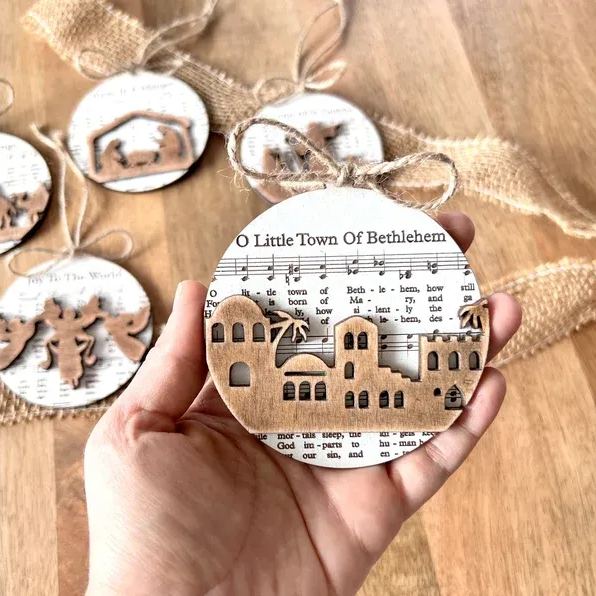 MUSIC SHEET NATIVITY ORNAMENT