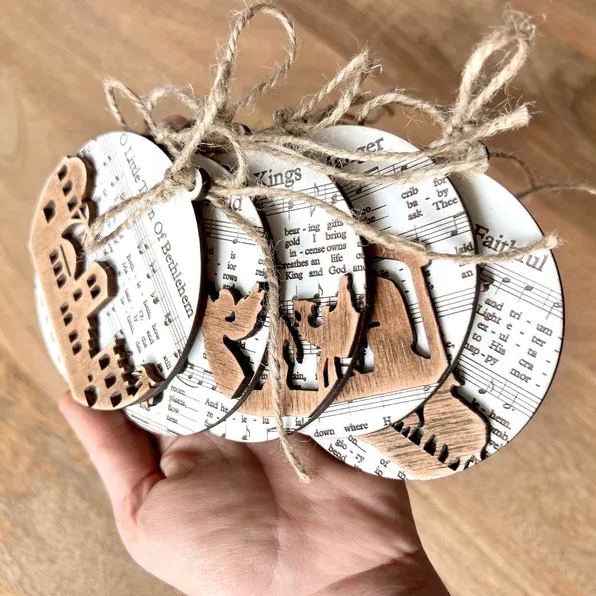 MUSIC SHEET NATIVITY ORNAMENT
