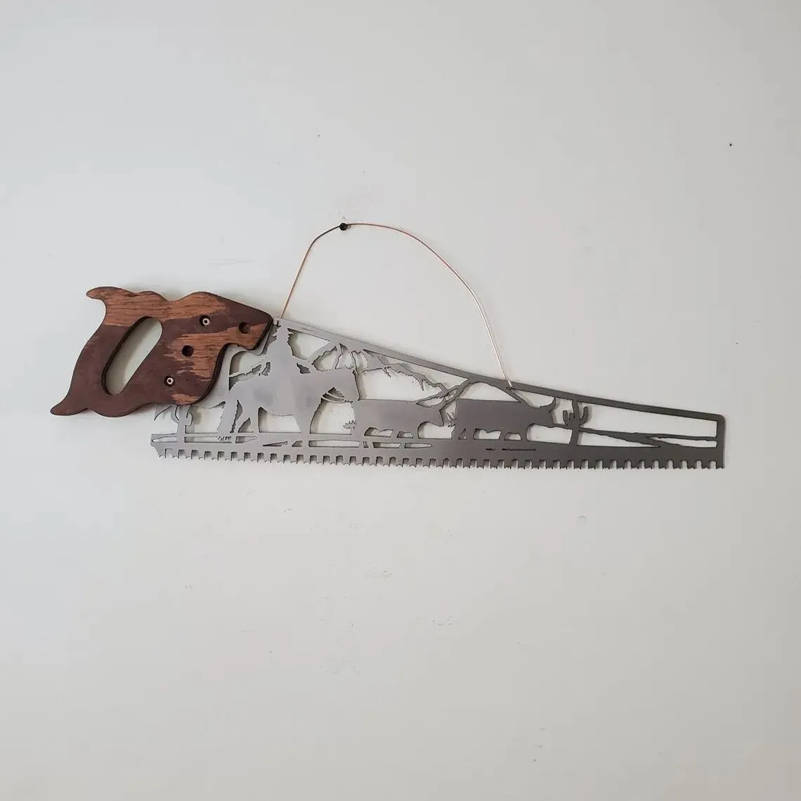 Father‘s Day Hot Sale Handsaw Shaped Sculpture Art
