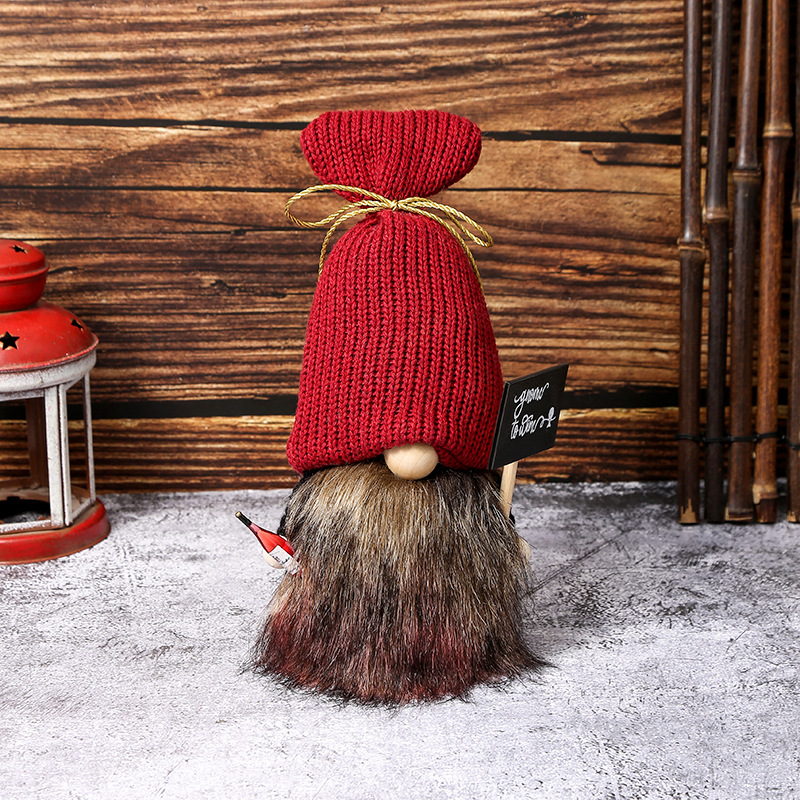 Raise a bottle Gnome