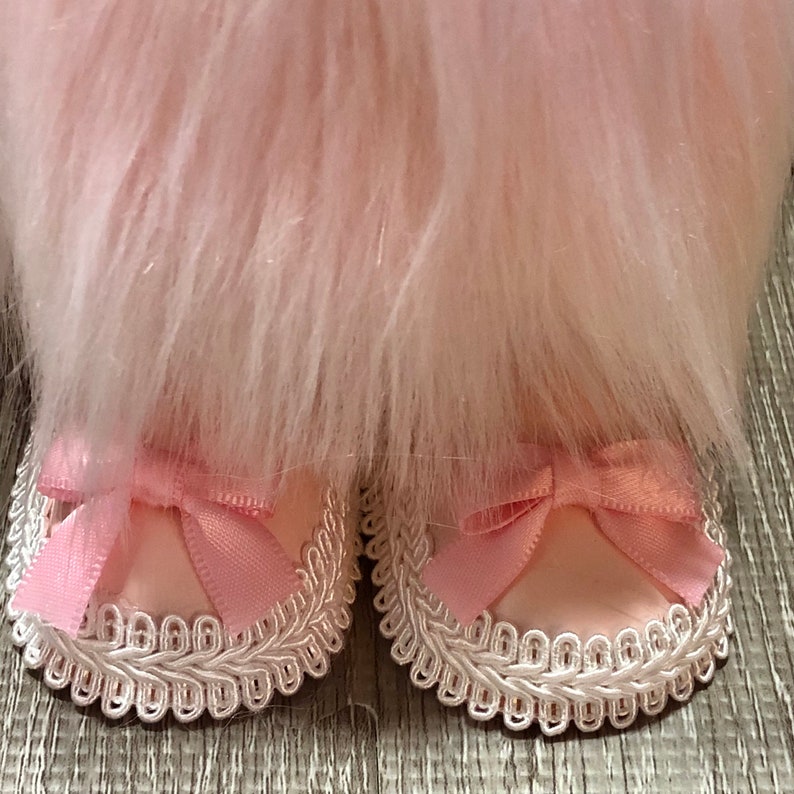 Fight Cancer Gnome Gnome --Tiered Tray Gnome