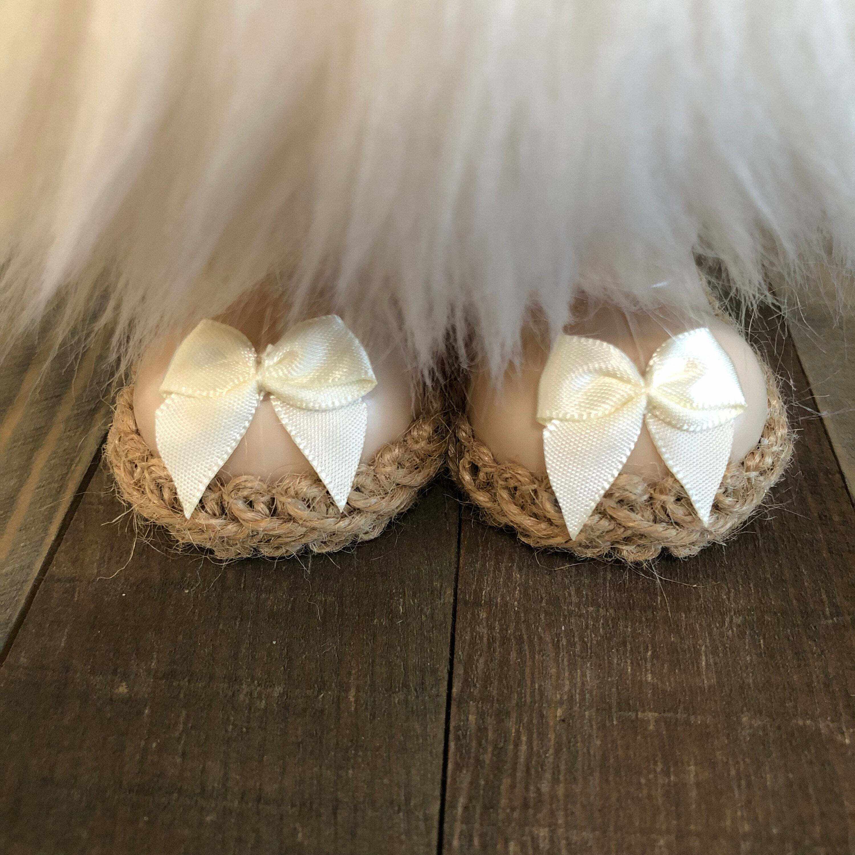 Farmhouse Gnome --Tiered Tray Gnome