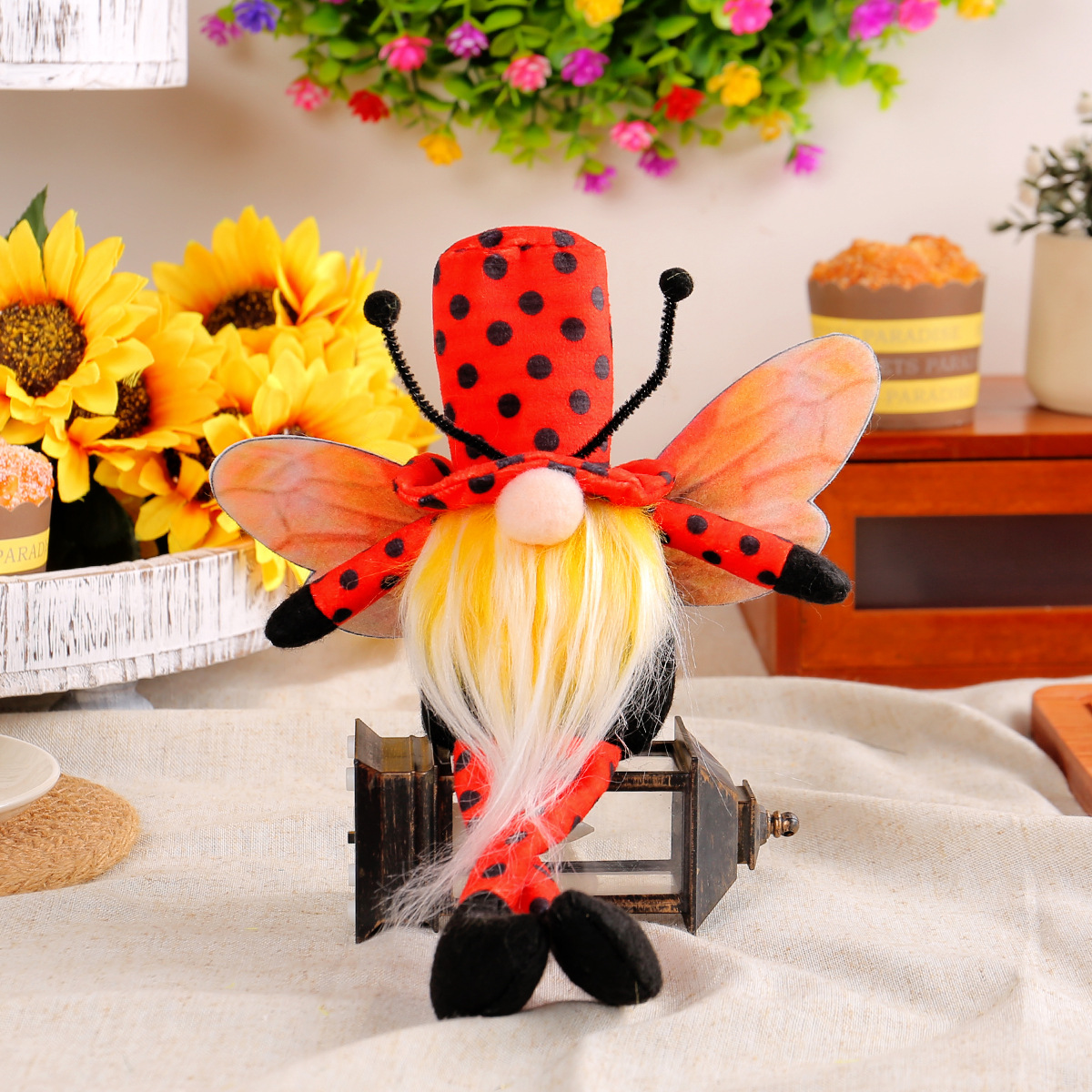 Long-legged ladybug Gnomes