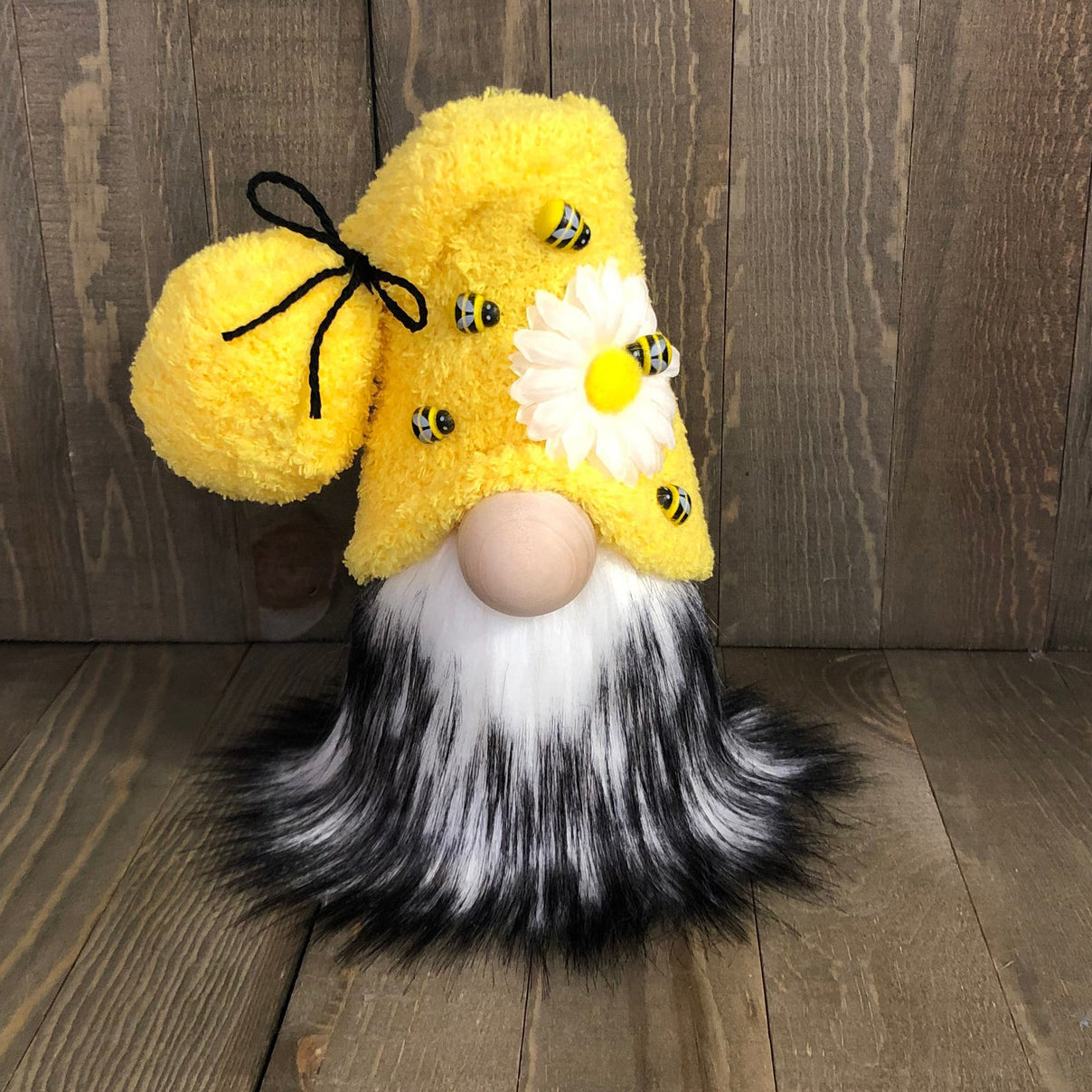 Bumblebee Farmhouse Gnome