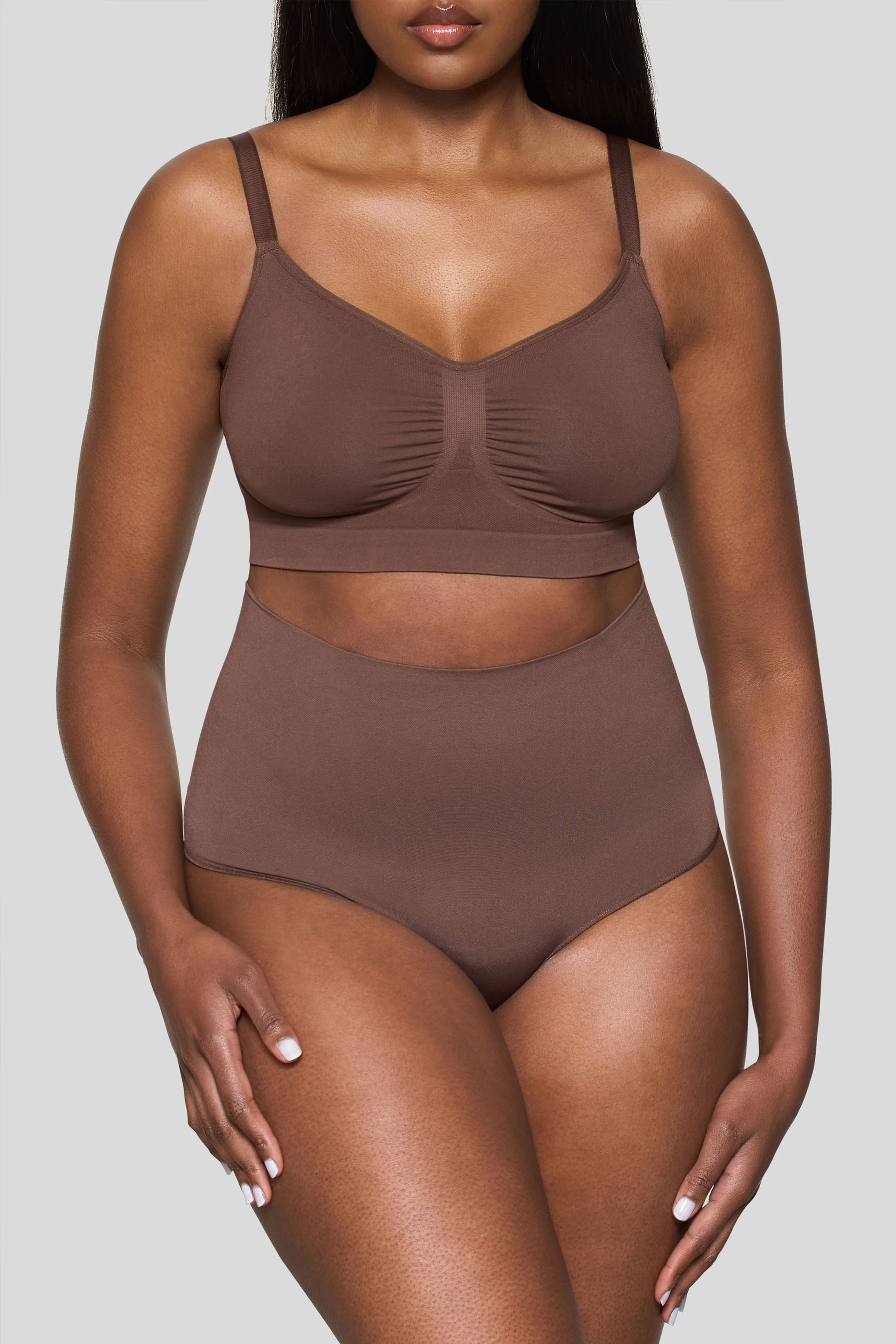 Cocoa Short-Waisted Thong Shapewear