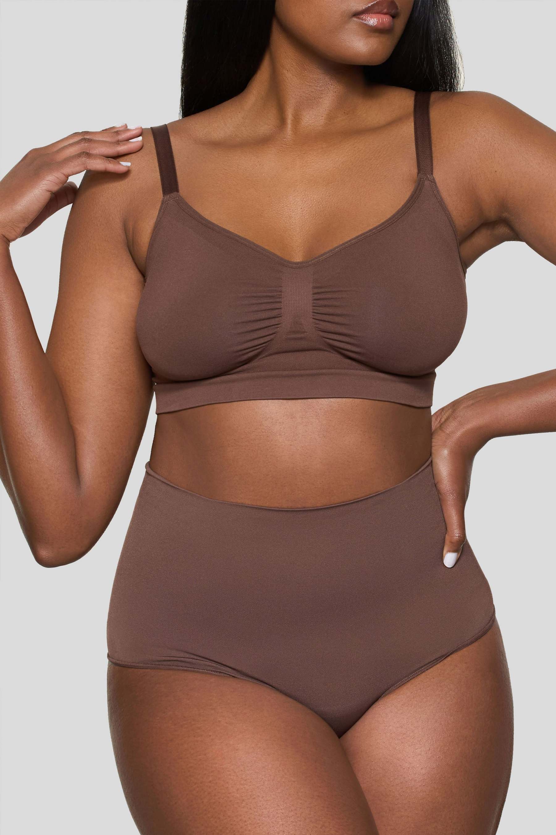 Cocoa Short-Waisted Thong Shapewear