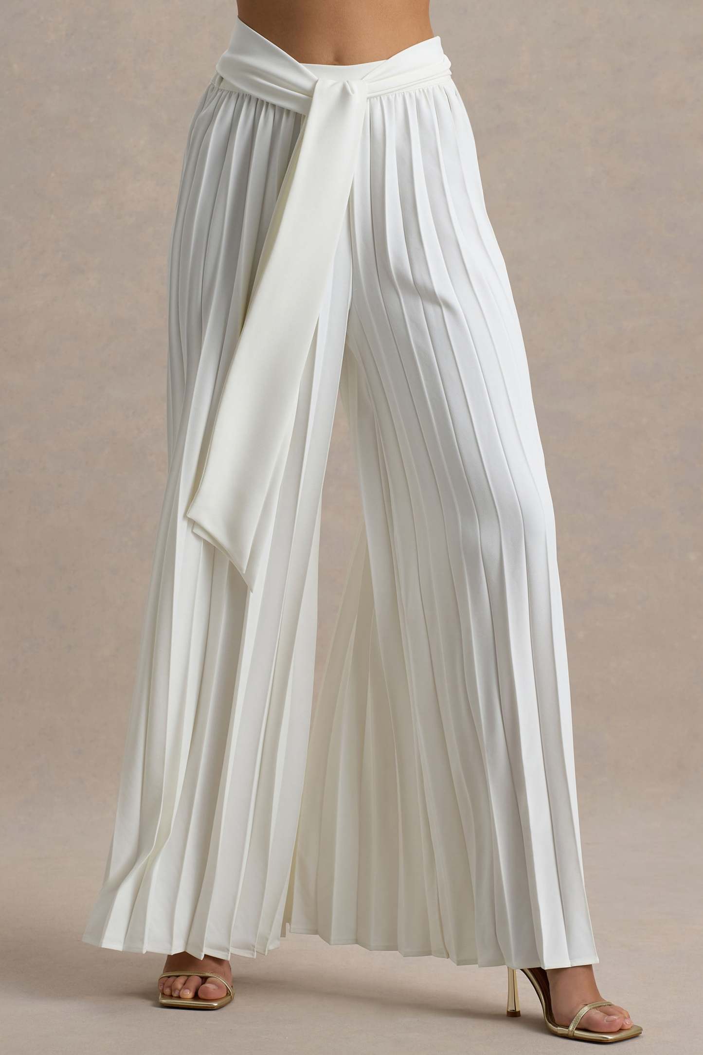 Eclipse | Cream Pleated Wide-Leg Trousers