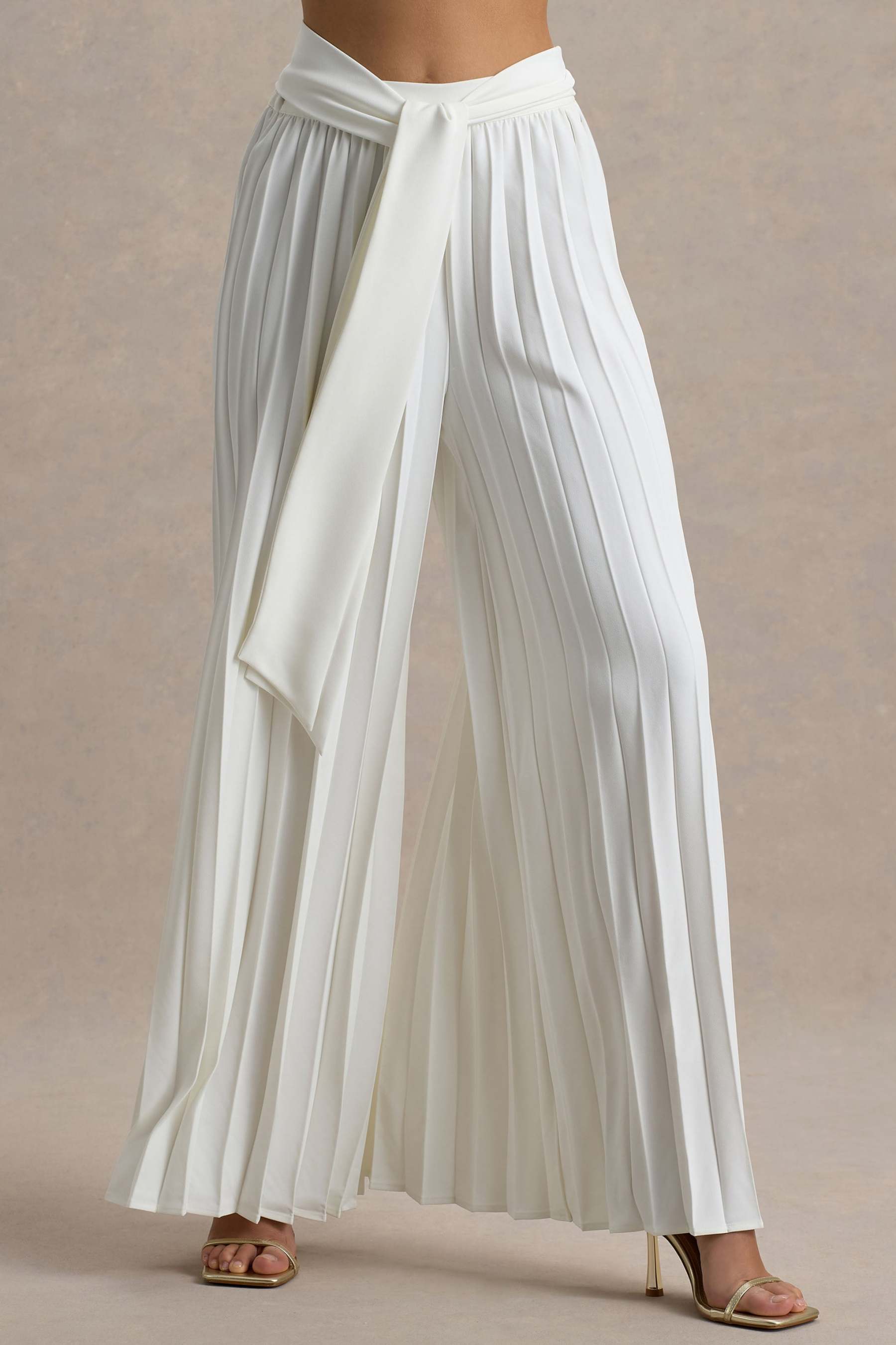 Eclipse | Cream Pleated Wide-Leg Trousers
