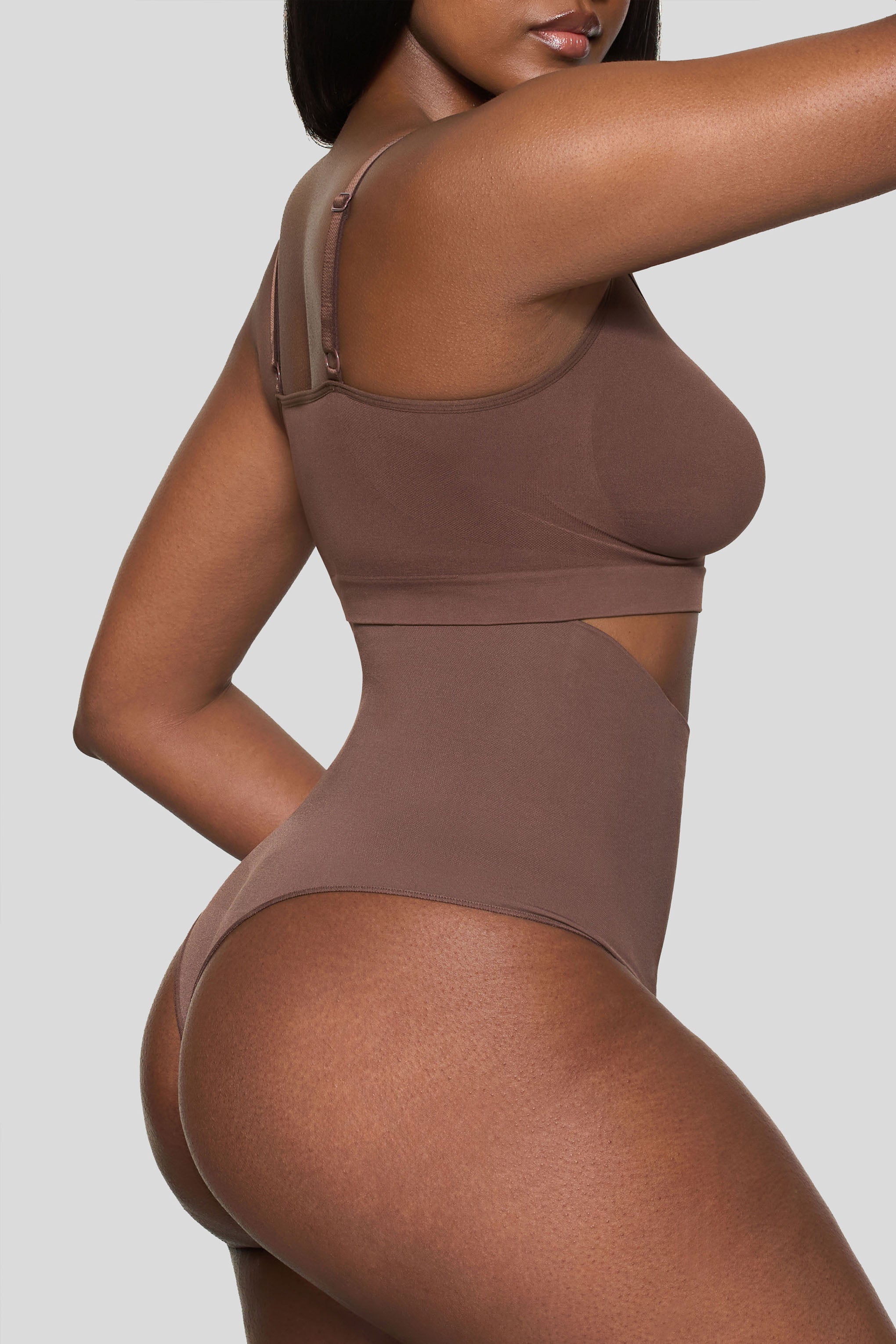 Cocoa Short-Waisted Thong Shapewear