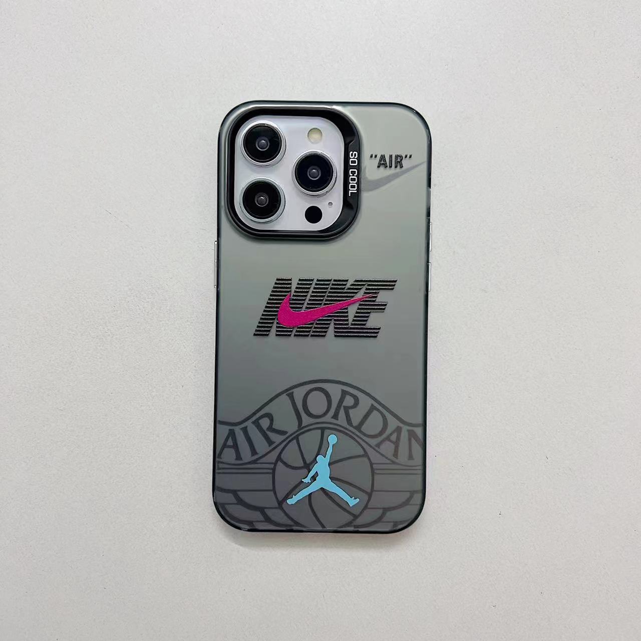 🔥📱Калъф за iPhone в спортен стил