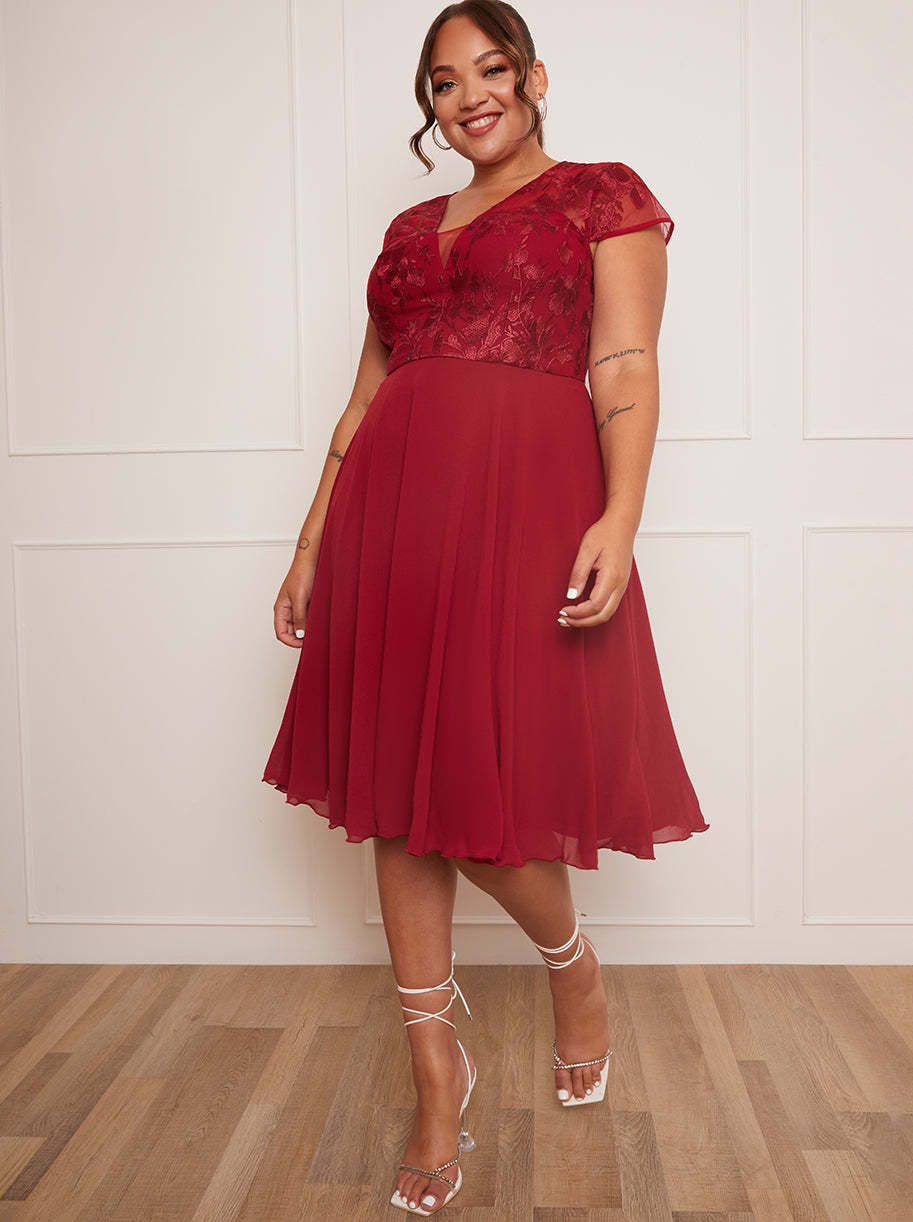Plus Size V Neck Embroidered Midi Dress in Red