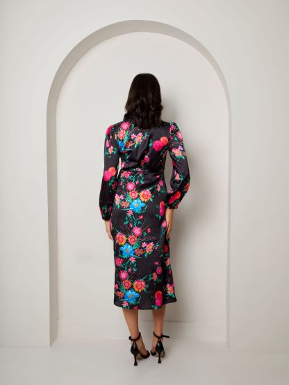 Plus Size Long Sleeve Floral Wrap Dress in Black