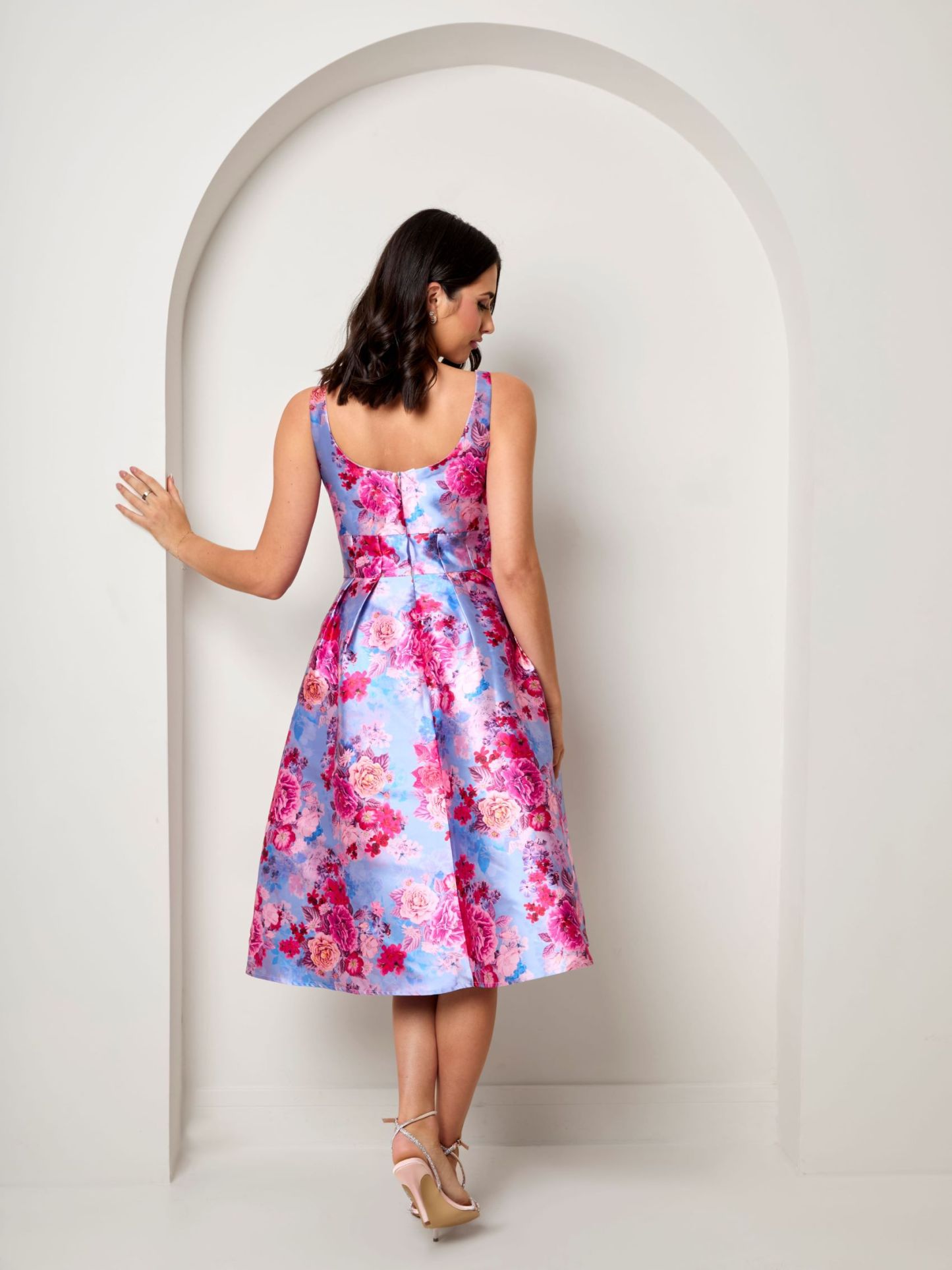 Sleeveless Floral Fit and Flare Midi Dress in Blue