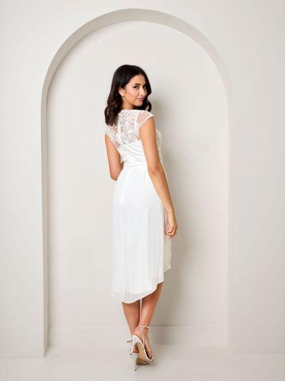 CHI CHI ALETTA DRESS