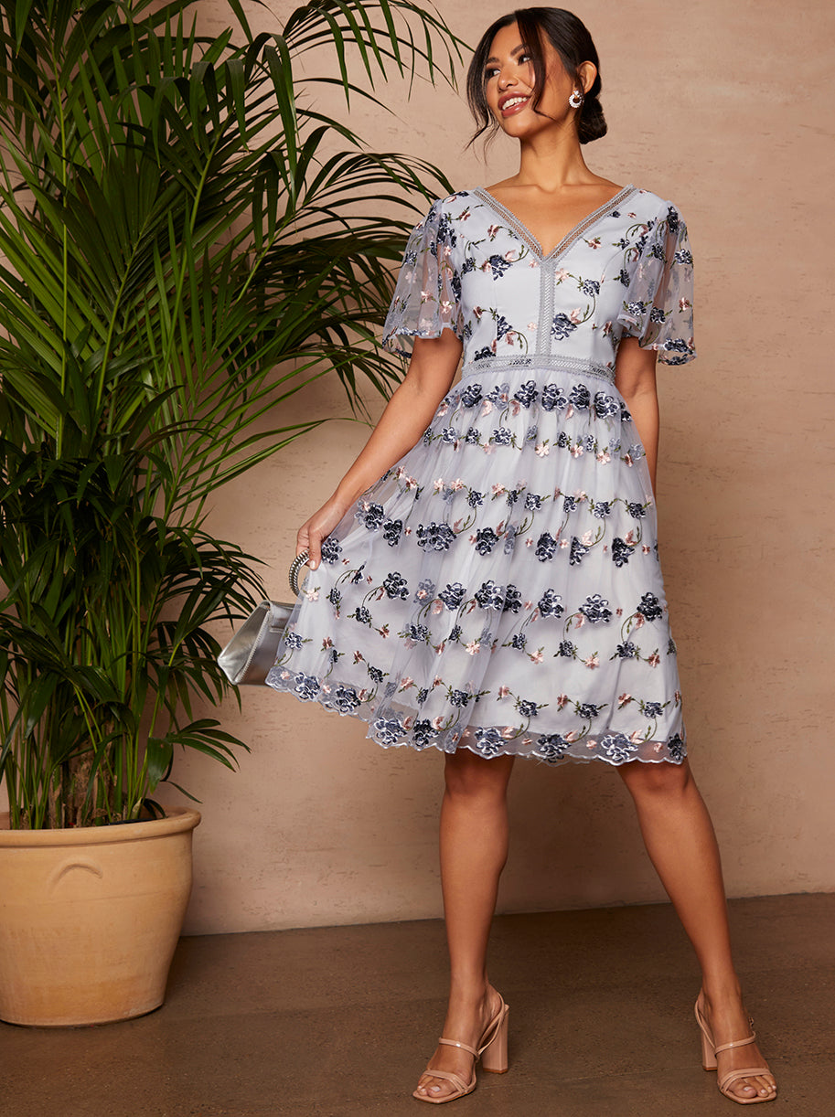 V Neck Floral Embroidered Lace Midi Dress in Blue