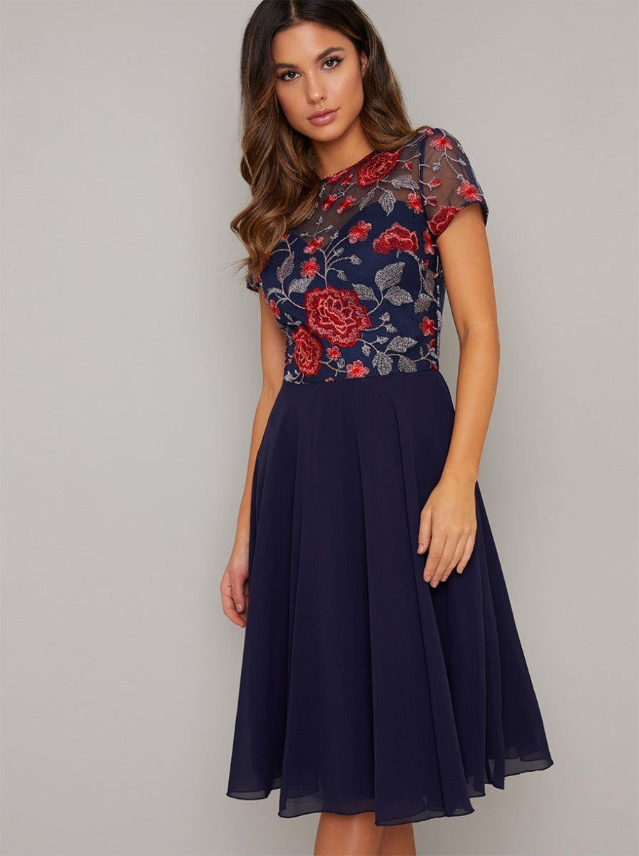 Lace Bodice Chiffon Midi Dress in Blue