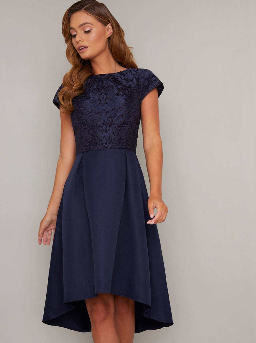 Cap Sleeved Jacquard Dip Hem Midi Dress in Blue