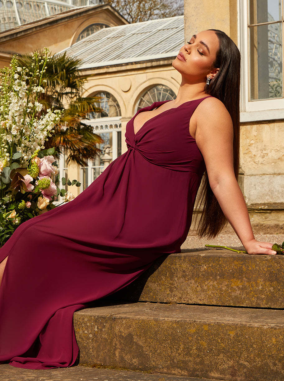 Plus Size Knot Detail Maxi Dress in Wine
