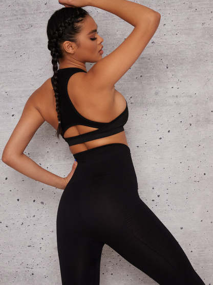Sports Bra with Keyhole Back in Black