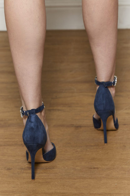 CHI CHI SOPHIA HEELS